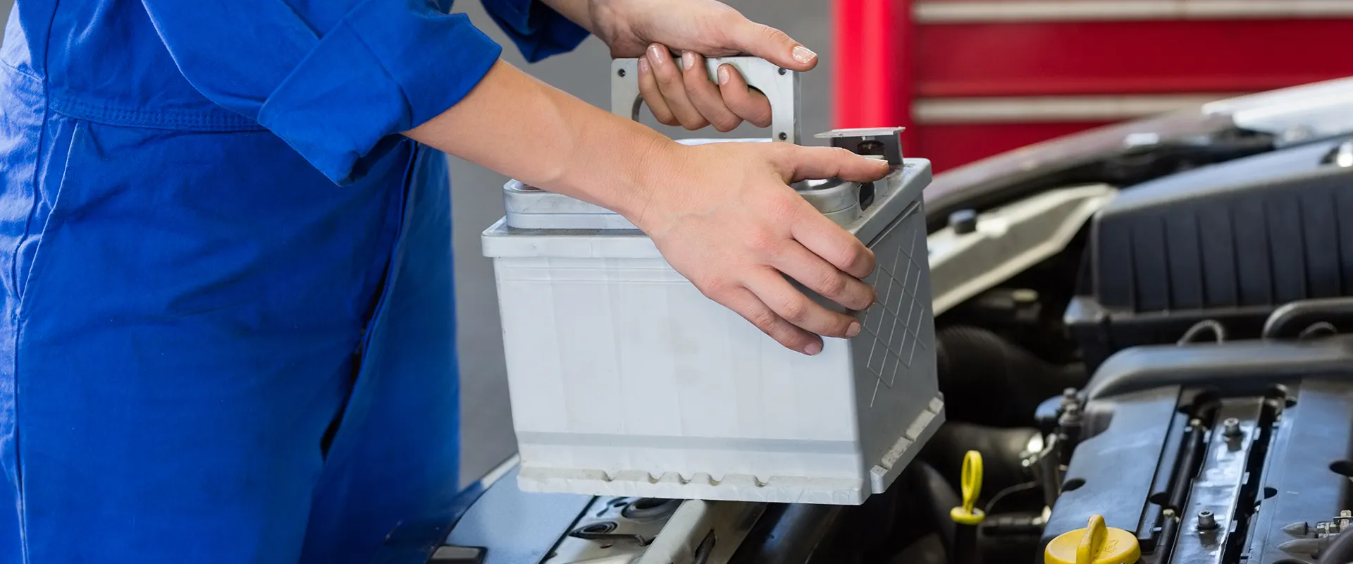 Battery, Starter, And Alternator Repair near Minneapolis, MN